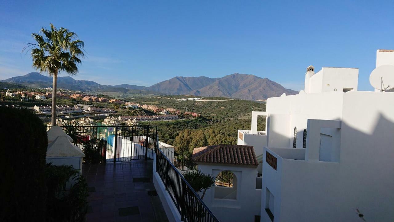 Estrella De La Bahia Lägenhet Casares Exteriör bild