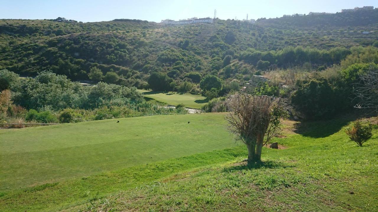 Estrella De La Bahia Lägenhet Casares Exteriör bild